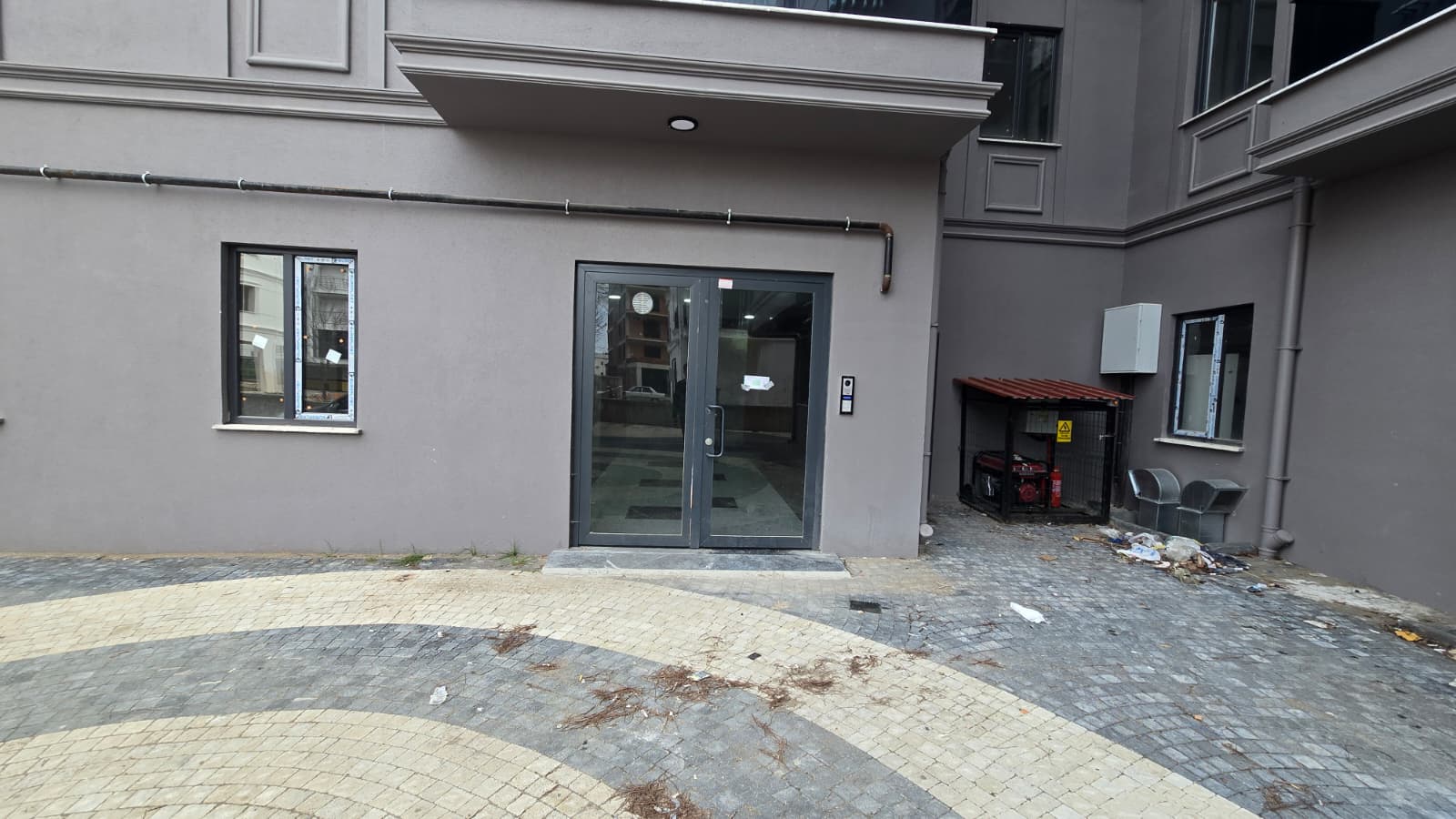 CUMHURİYET MAH.ÜÇÜZLER İNŞ. MARİS APT. -1+1